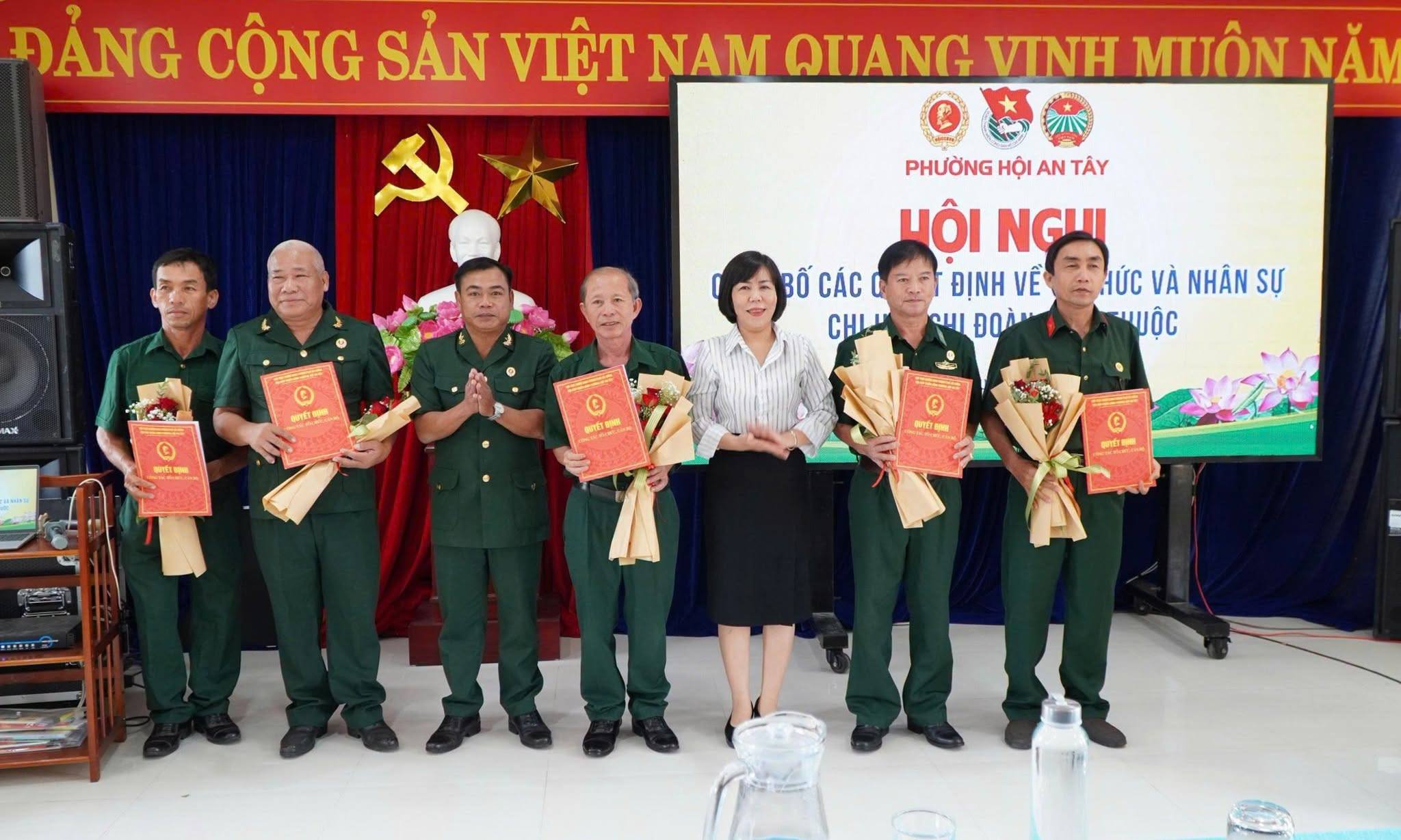 anh tin bai